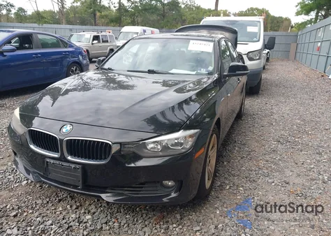 2015 BMW 328I xDrive z USA, uszkodzony, nr VIN WBA3B5C56FF959806